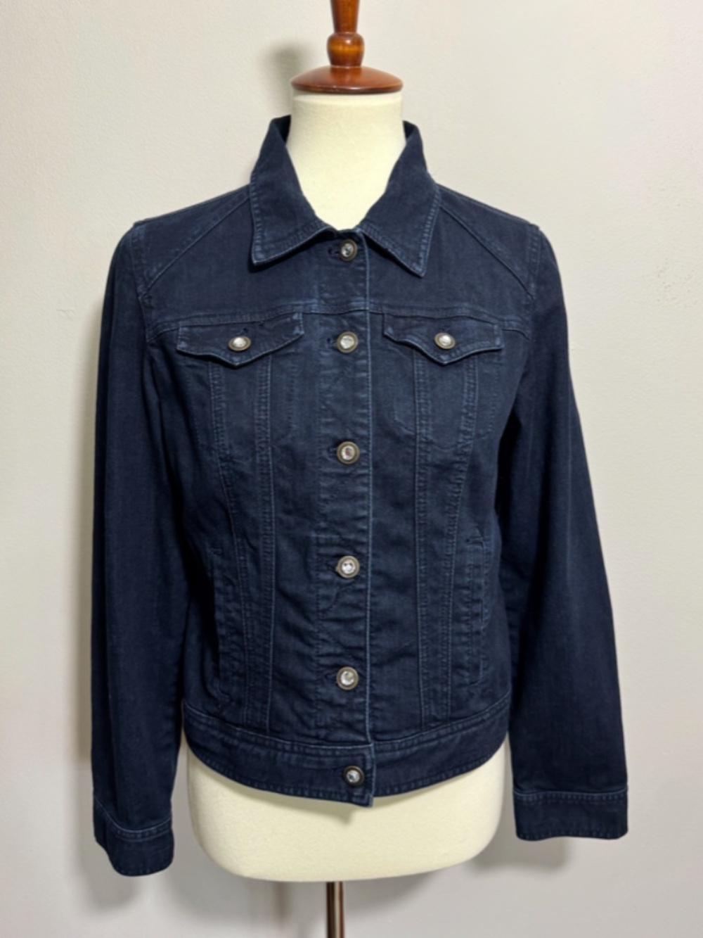 Chicos Platinum Denim Jean Jacket with Rhinestone Buttons Size 0 (S)